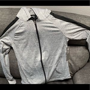 NWT Daisy Fuentes zippered jacket, size M